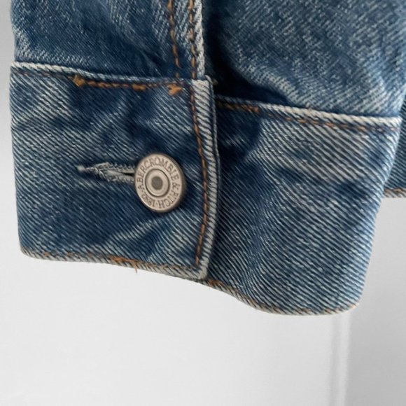 Abercrombie&Fitch Oversized Denim Jacket (M) - Picture 8 of 8